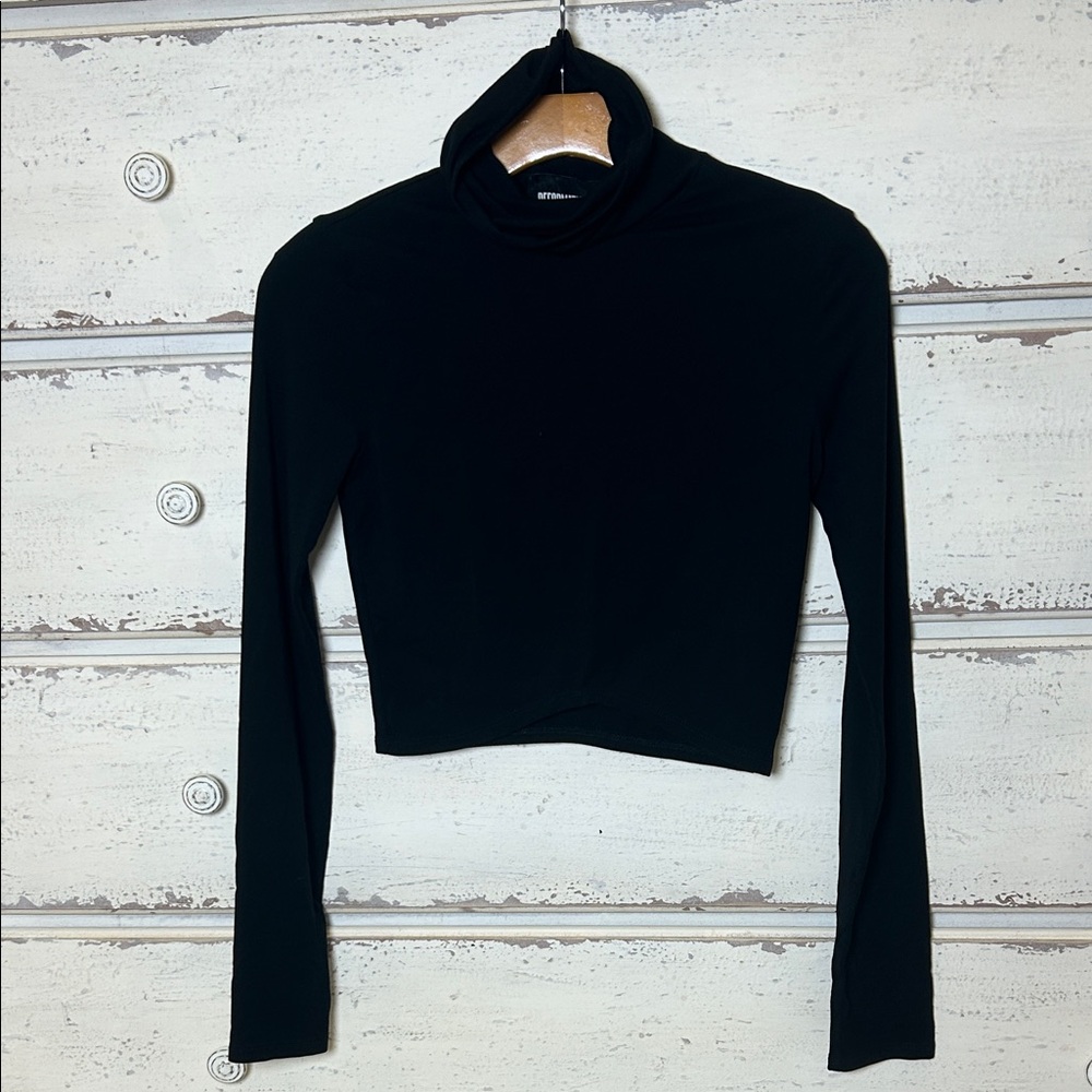Reformation Black Cropped Turtleneck Top XS Fitted Long Sleeve Minimalist Basic